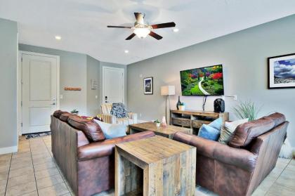 Sleeps 24 Pet Friendly Free Bikes Have a Blast at These Fun Poolside Homes - Entrada 619 and 623 - image 17