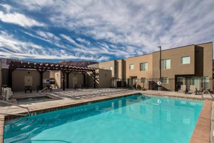 Sleeps 27 Pet Friendly Free Bikes Your Moab Base Camp - Entrada 620 and 624 - image 9