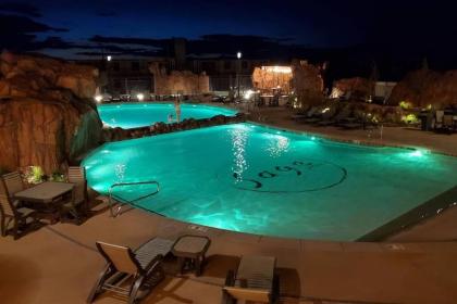 Balanced Rock Retreat at Sage Creek with Heated Pool - image 8