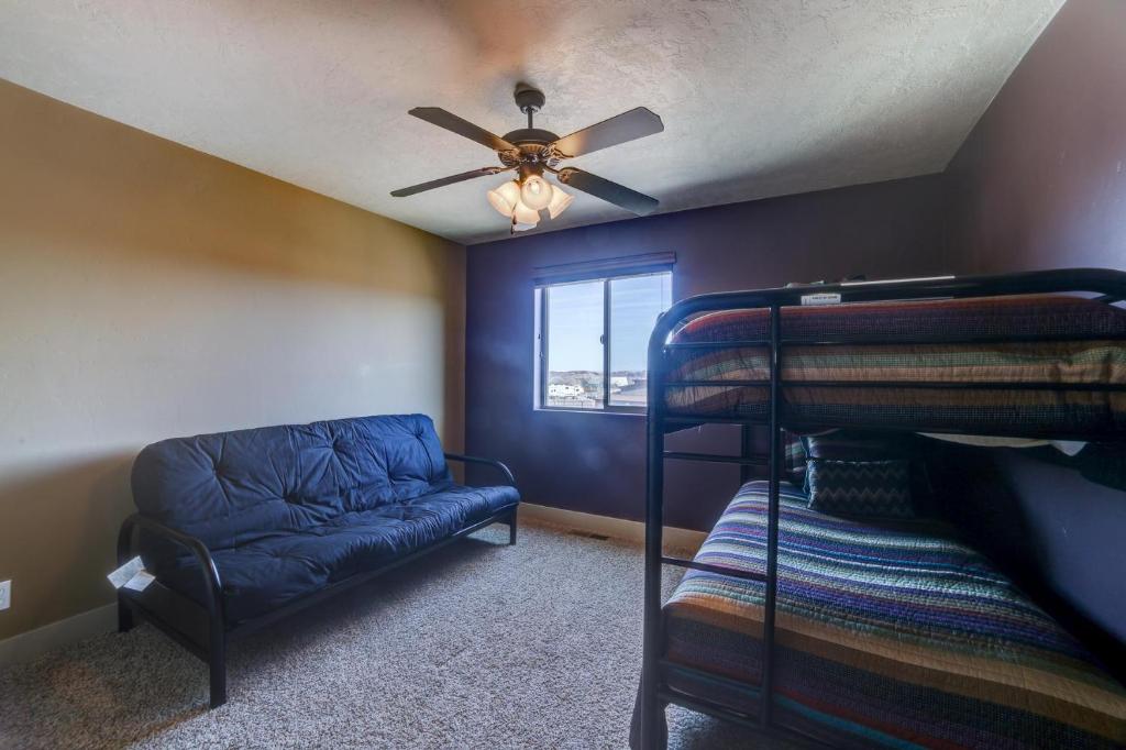 3415 South Village Loop - image 4