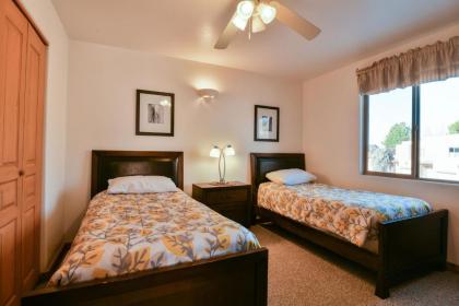 NEW LISTING 3418 Moab Golf Course sleeps 8 minutes from downtown - image 17