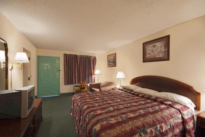 Americas Best Value Inn & Suites Mobile - image 3