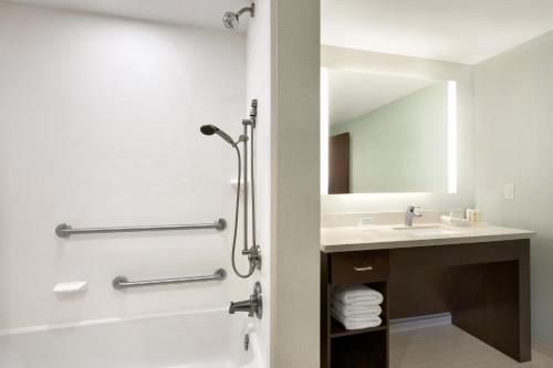 Homewood Suites Mobile - image 3