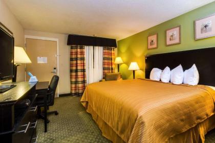 Quality Inn & Suites Moline - Quad Cities - image 6