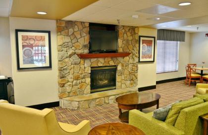 Holiday Inn Express Hotel & Suites Center Township an IHG Hotel - image 14