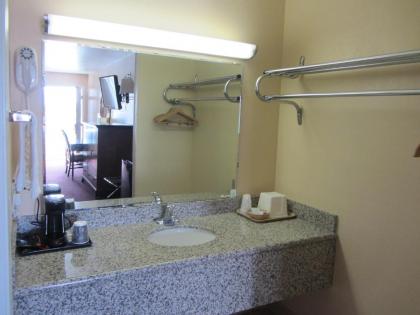 Texan Inn and Suites Monahans - image 14