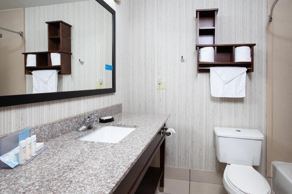 Hampton Inn Monroe - image 3