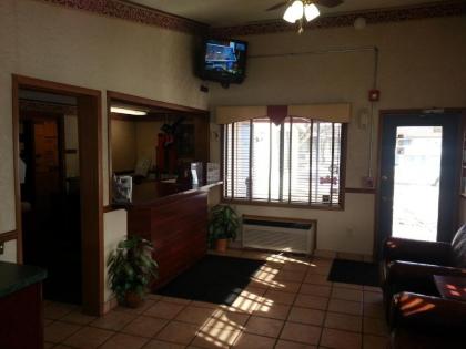 Americas Best Value Inn & Suites Monroe - image 2