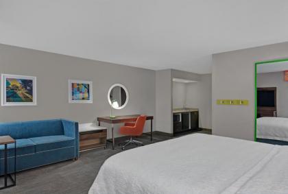 Hampton Inn Charlotte Monroe - image 9