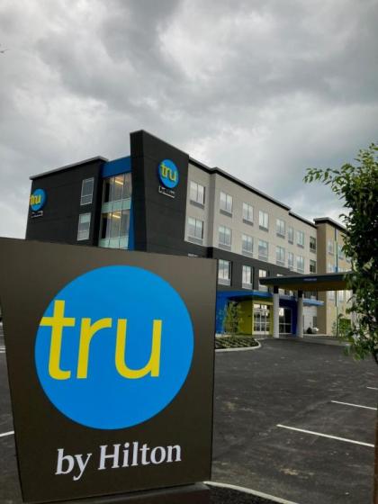 Tru By Hilton Monroe Oh - image 8