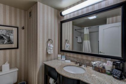 Hampton Inn Pittsburgh-Monroeville - image 17