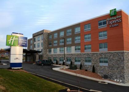 Holiday Inn Express  Suites   Pittsburgh   monroeville an IHG Hotel Pennsylvania