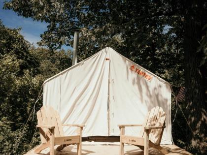 Luxury tents in mont Vernon New Hampshire