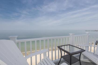 The Montauk Soundview - image 1