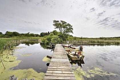 tranquil Cabin with Fire Pit   Fishermans Paradise montello