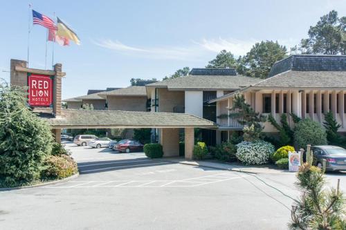 Red Lion Hotel Monterey - image 4