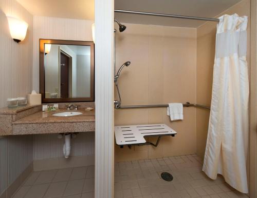 Hilton Garden Inn Montgomery East - image 2