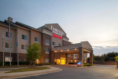 Fairfield Inn and Suites by Marriott Montgomery EastChase - main image