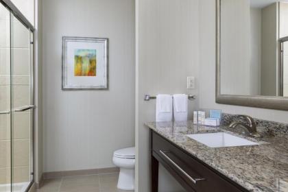 Hampton Inn & Suites Philadelphia Montgomeryville - image 11