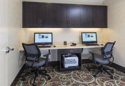 Hampton Inn & Suites Philadelphia Montgomeryville - image 14