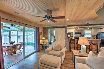 Cozy Cottage with Dock and Patio by Indiana Beach - image 14