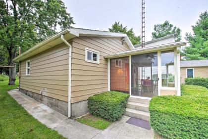 Cozy Cottage with Dock and Patio by Indiana Beach - image 9