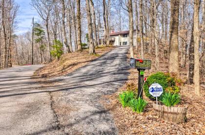 Lake Cumberland Home half Mi to Beaver Creek Marina! - image 13