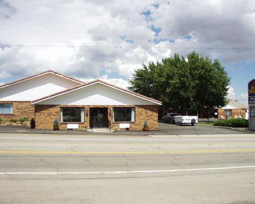 Wayside Motor Inn - main image