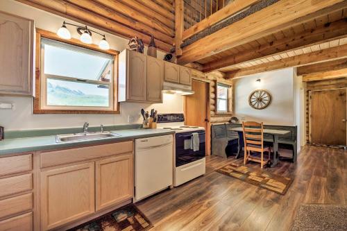 Pet-friendly Moab Cabin with Mtn Views and BBQ! - image 3