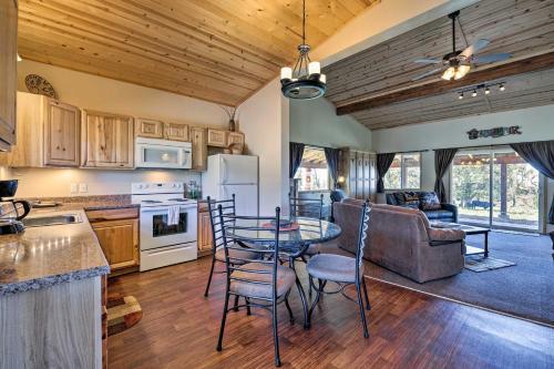 5-Acre Moab Studio with BBQ and Stunning Mtn Views - image 4