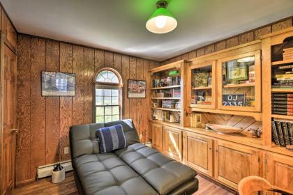 Spacious Home 2 Mi to Seneca Lake and Wineries - image 13