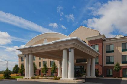 Holiday Inn Express Hotel & Suites Bryan-Montpelier an IHG Hotel - image 11