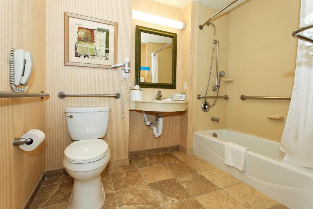 Hampton Inn Montrose - image 2