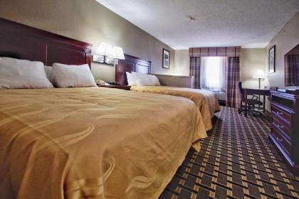 Quality Inn Moore - Oklahoma City - image 2