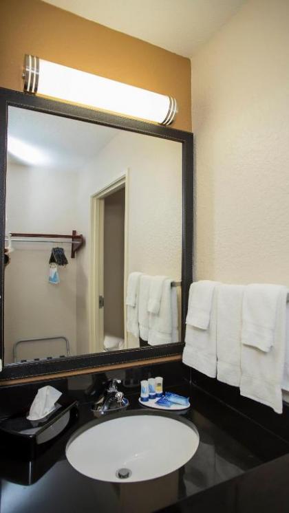 Fairfield Inn Charlotte Mooresville Lake Norman - image 13