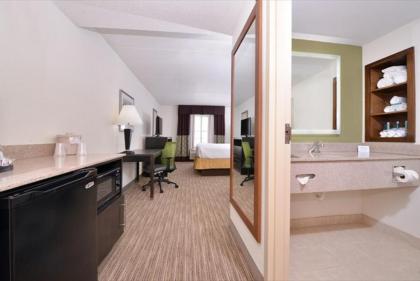 Holiday Inn Express Hotel & Suites Mooresville - Lake Norman an IHG Hotel - image 2