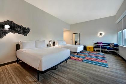 Aloft Mooresville - image 8