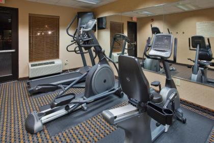 Holiday Inn Express Hotel & Suites Morehead City - image 4