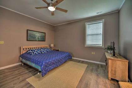 Morehead City Getaway with Yard 4 Mi to Beach! - image 11