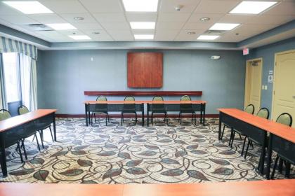 Hampton Inn Morehead - image 13