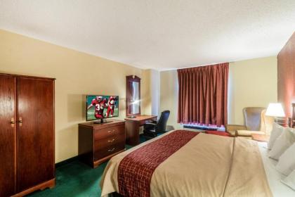 Red Roof Inn Morehead - image 15