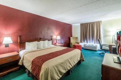 Red Roof Inn Morehead - image 3