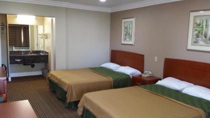 Regency Inn - image 15