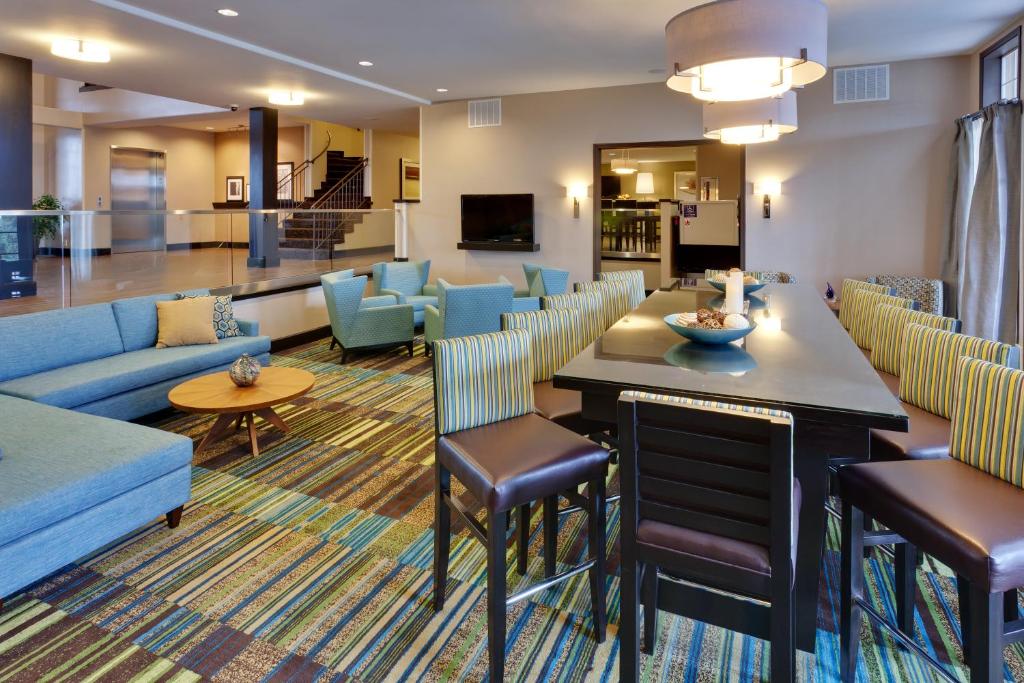 Hampton Inn Morgan Hill - image 5