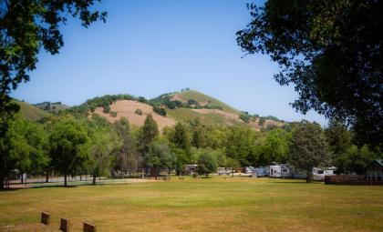 Morgan Hill Camping Resort Cabin 2 - image 14