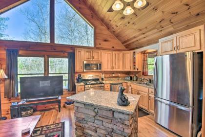 Charming Cabin with Hot Tub - 13 Miles to Blue Ridge - image 6