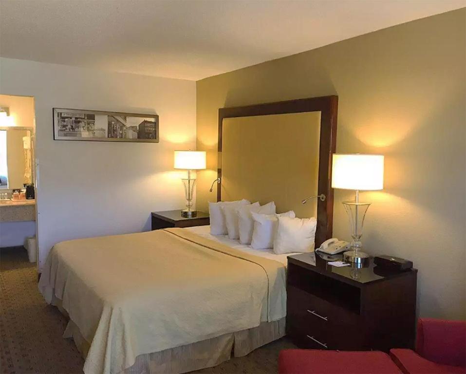 Quality Inn Morganton - main image