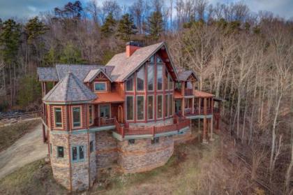 Rustic Luxury Retreat morganton