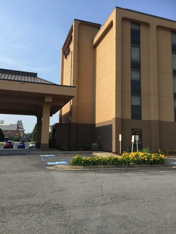 Hampton Inn Morgantown - image 5