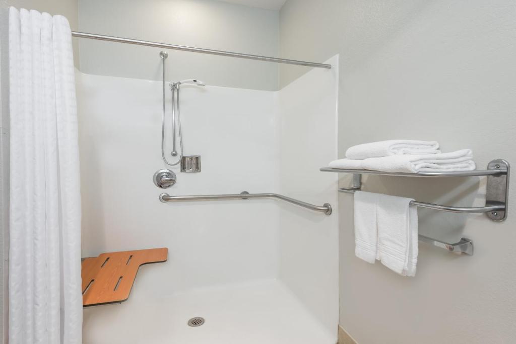 SureStay Plus Hotel by Best Western Morgantown - image 7